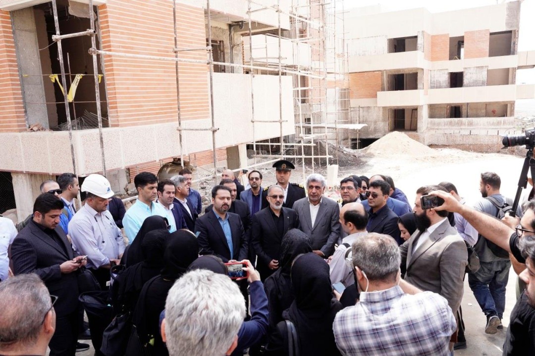 نشست خبری و بازدید میدانی از پروژههای نهضت ملی مسکن و شرکت سرمایهگذاری مسکن نشست خبری و بازدید میدانی از پروژههای نهضت ملی مسکن و شرکت سرمایهگذاری مسکن